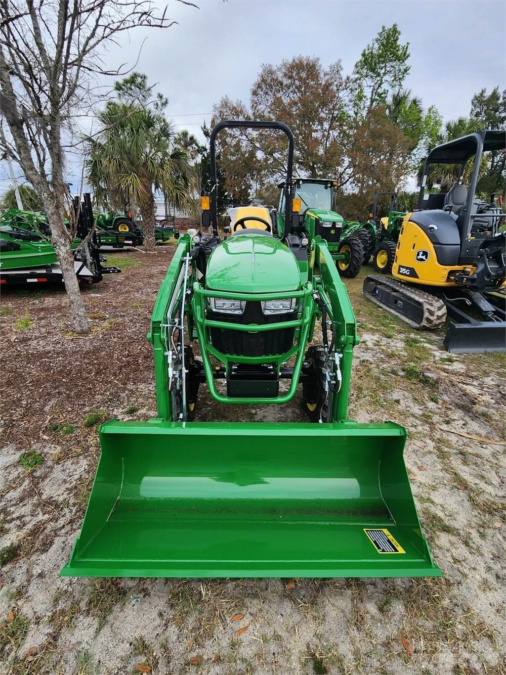 John Deere 2038R Tractoare compacte