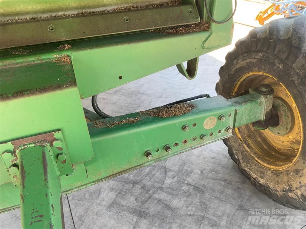 John Deere 2258 Combine de secerat
