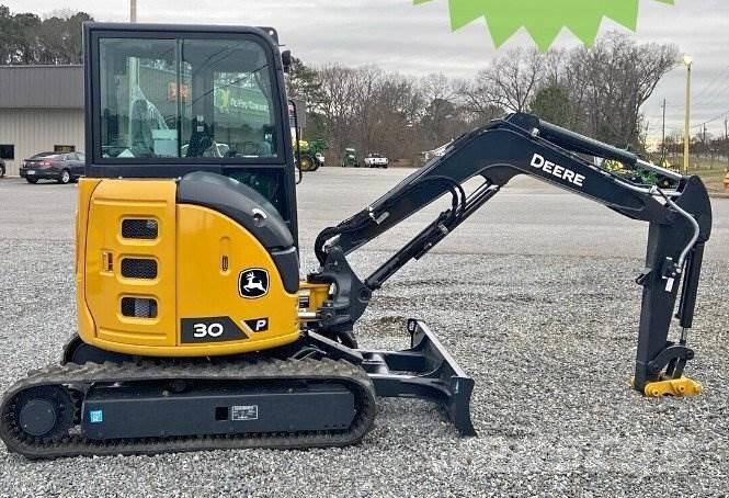 John Deere 30 P Mini excavatoare < 7t