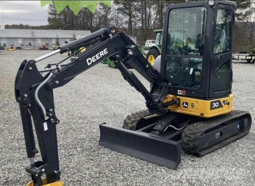 John Deere 30 P Mini excavatoare < 7t