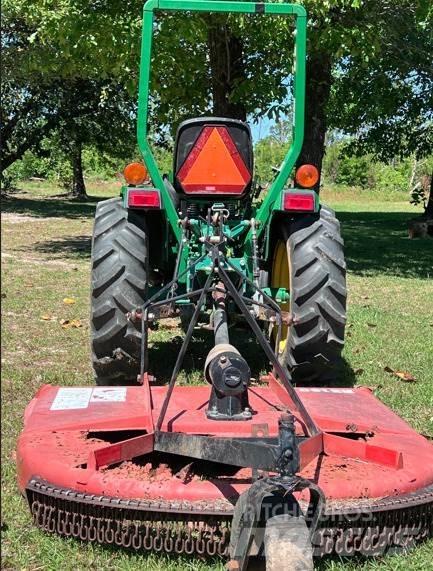 John Deere 3005 Tractoare compacte