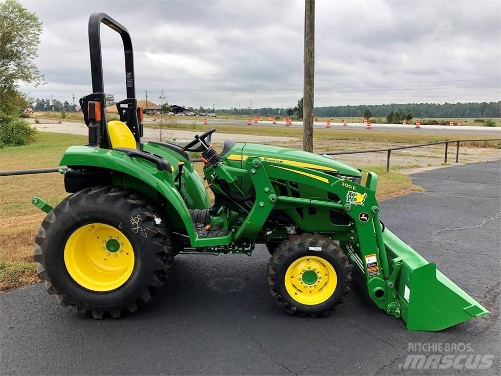 John Deere 3025D Tractoare compacte