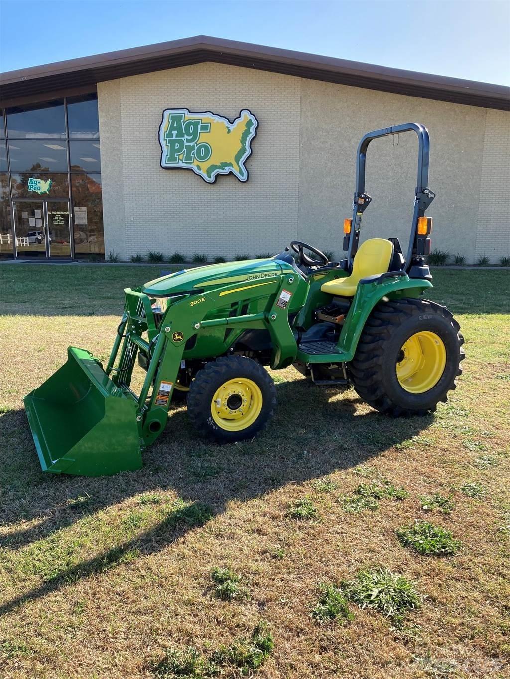 John Deere 3025E Tractoare compacte