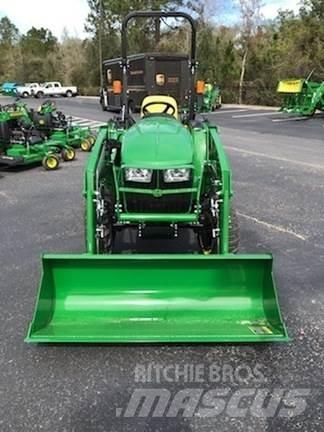 John Deere 3025E Tractoare compacte