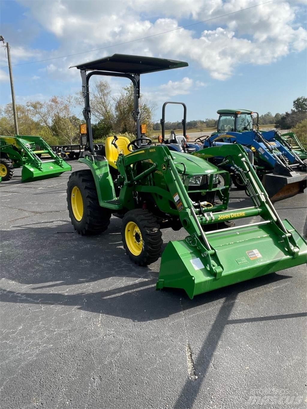 John Deere 3025E Tractoare compacte