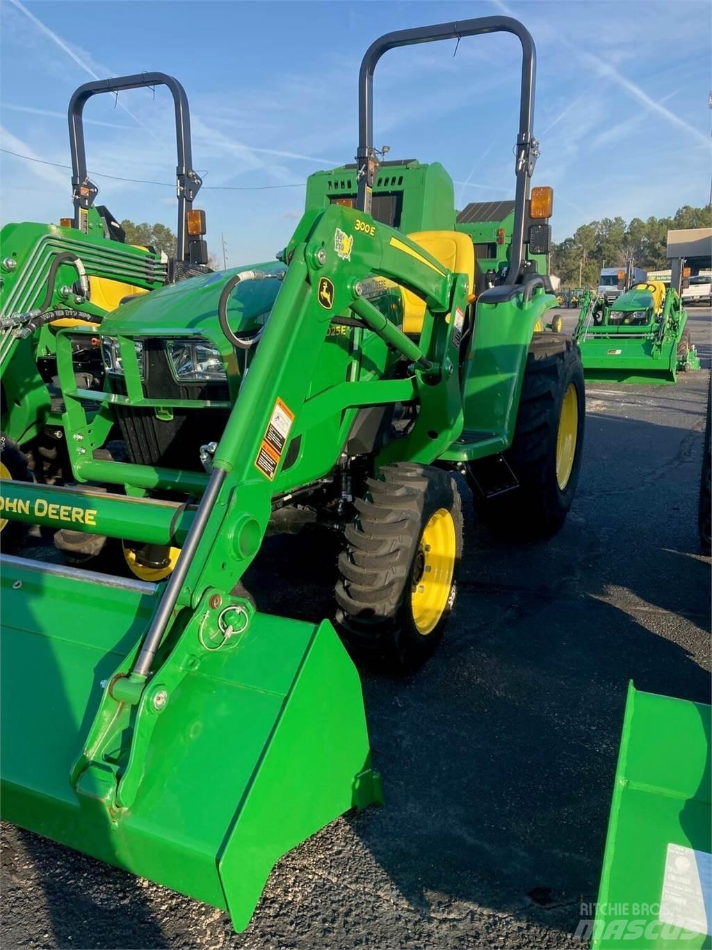 John Deere 3025E Tractoare compacte