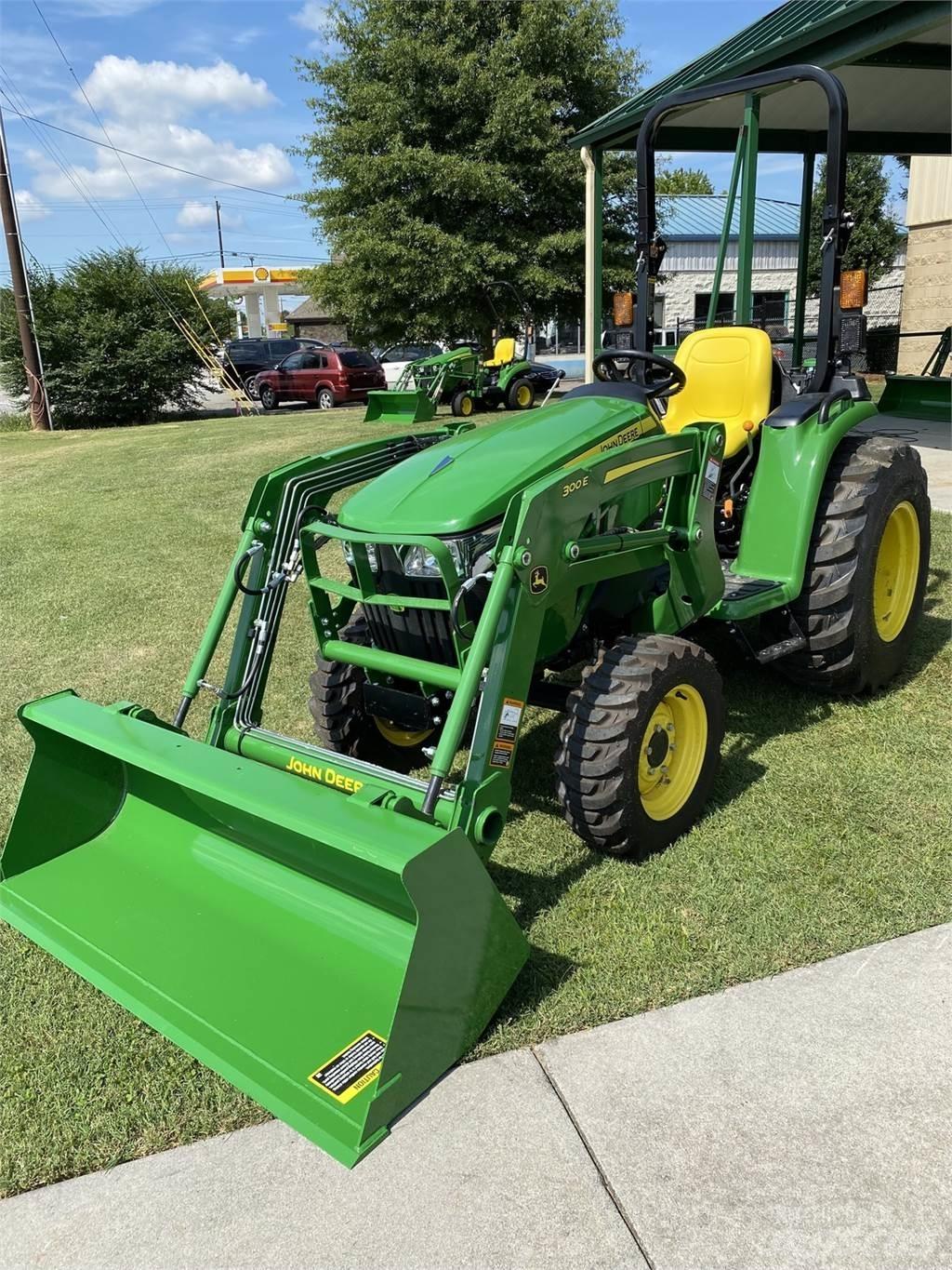 John Deere 3025E Tractoare compacte