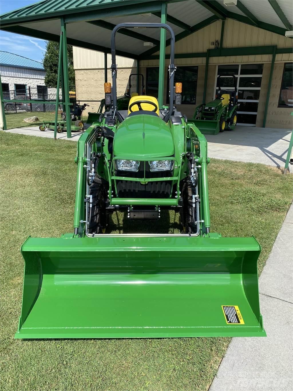 John Deere 3025E Tractoare compacte
