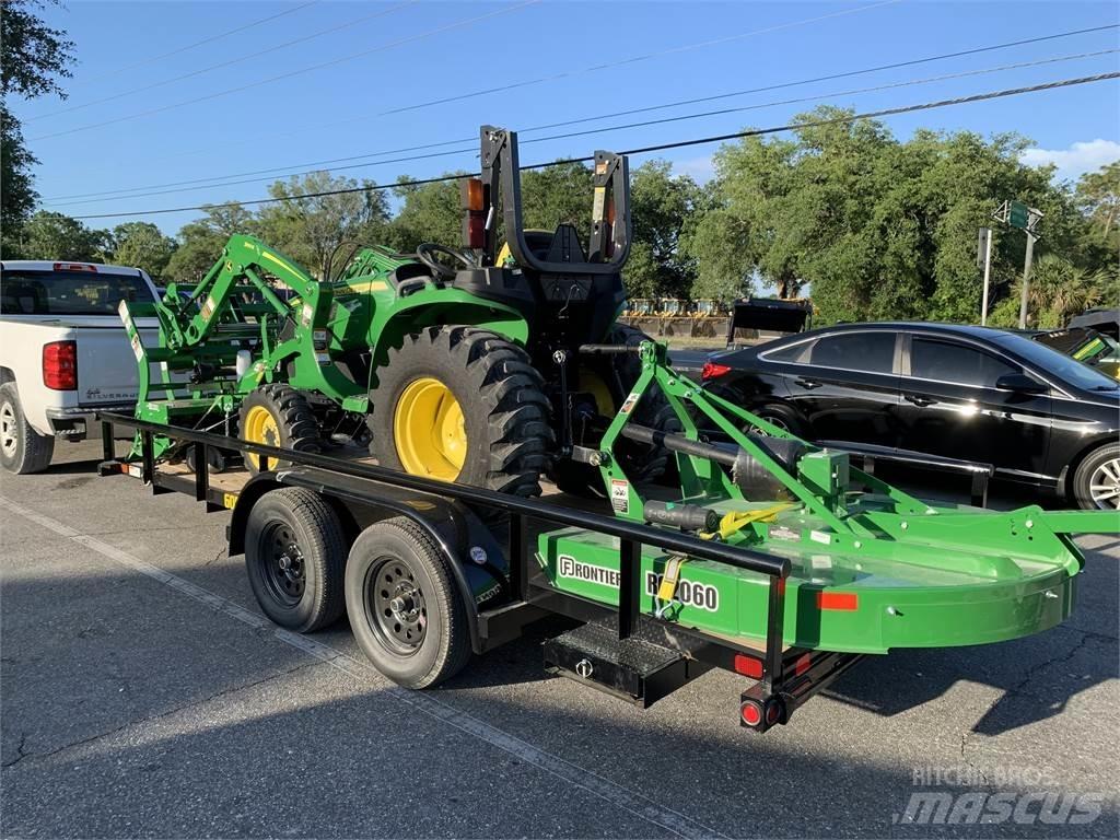 John Deere 3032E Tractoare compacte
