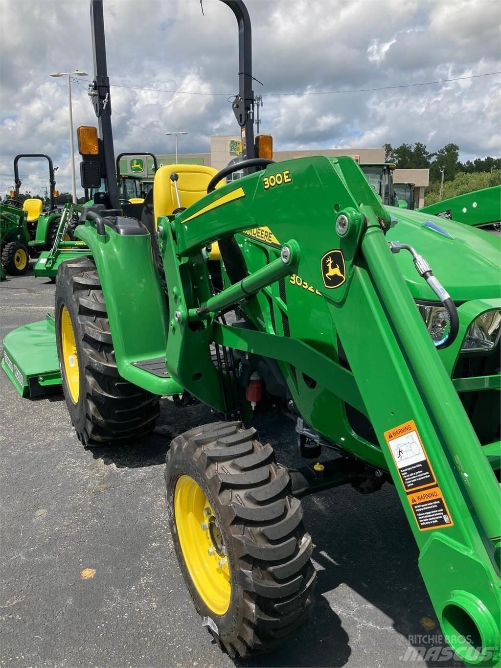 John Deere 3032E Tractoare compacte