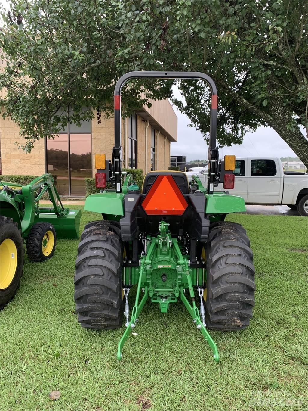John Deere 3035D Tractoare compacte