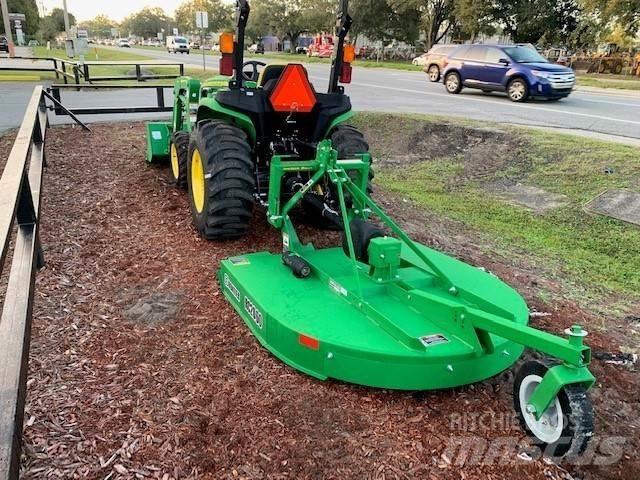 John Deere 3038E Tractoare compacte