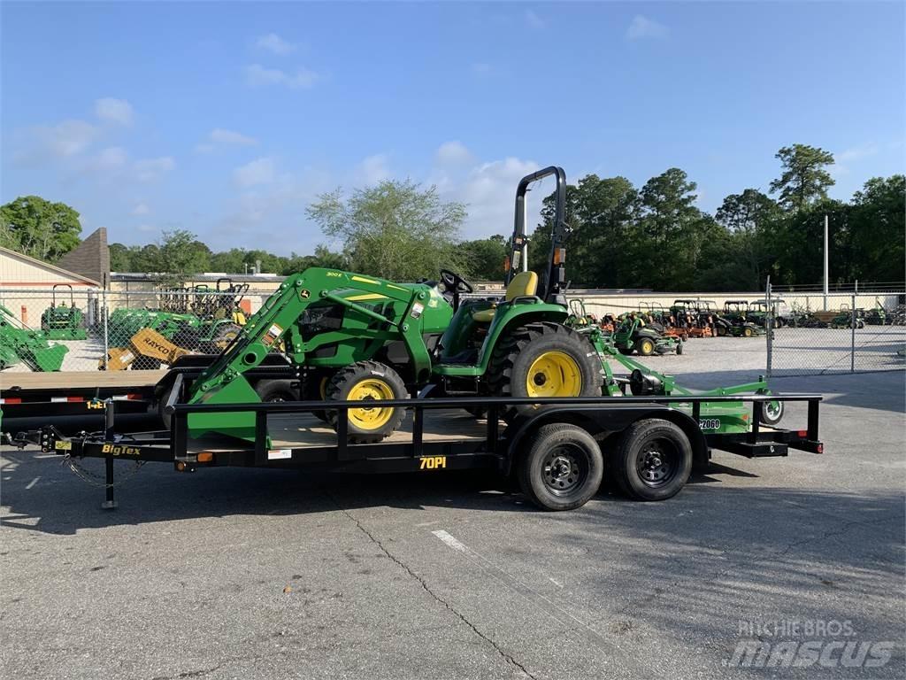John Deere 3038E Tractoare compacte