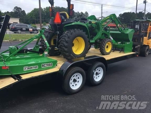 John Deere 3038E Tractoare compacte