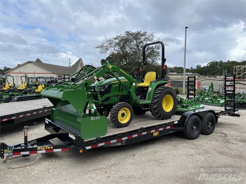 John Deere 3038E Tractoare compacte