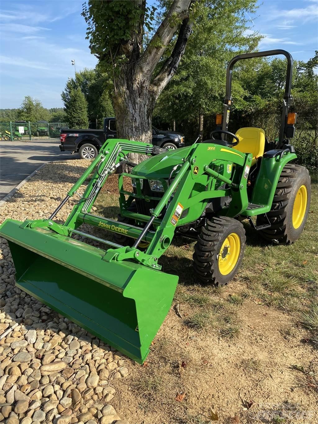 John Deere 3038E Tractoare compacte