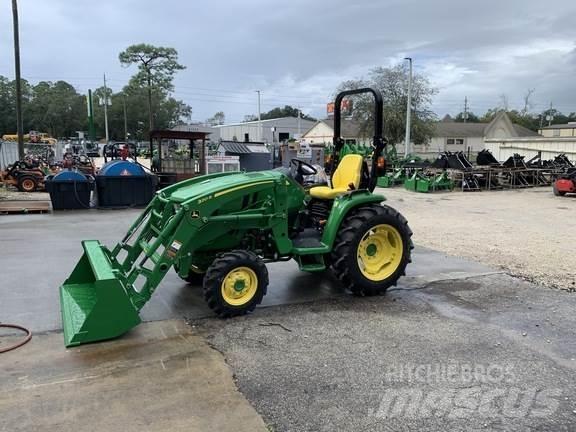 John Deere 3046R Tractoare