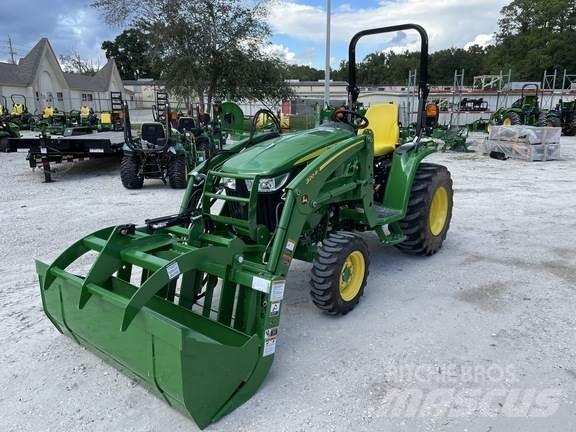 John Deere 3046R Tractoare