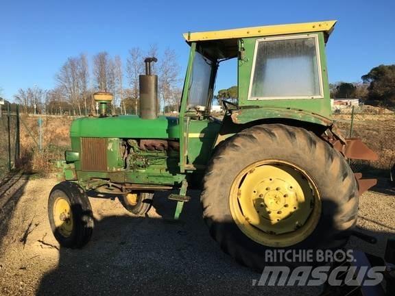 John Deere 3135 Tractoare