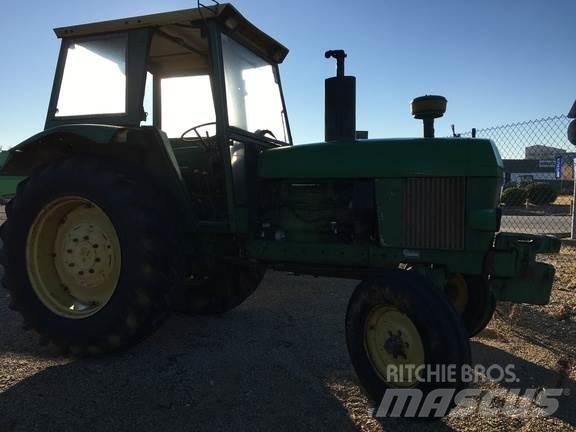 John Deere 3135 Tractoare