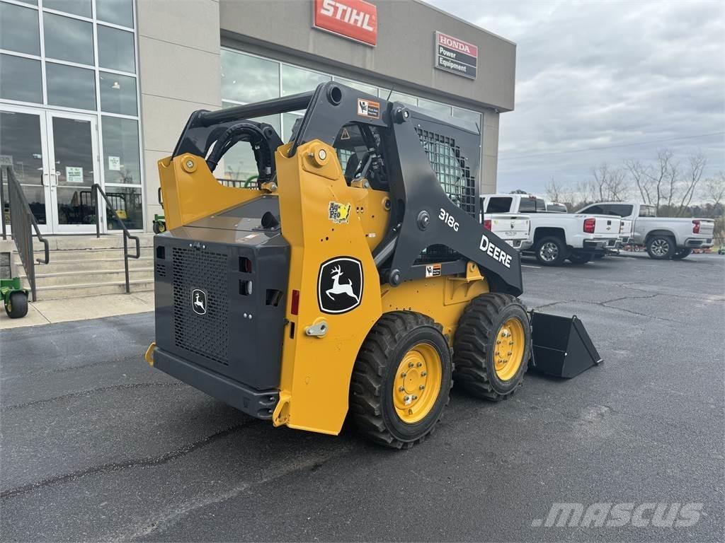 John Deere 318G Mini incarcator