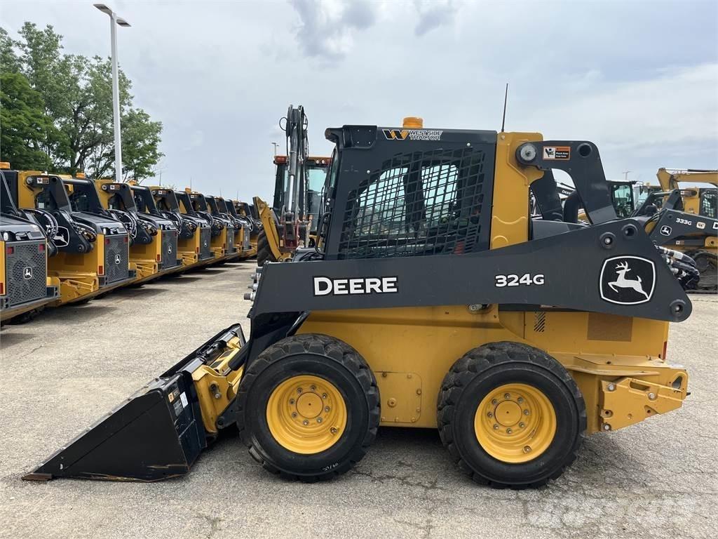 John Deere 324G Mini incarcator