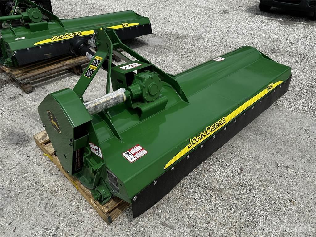 John Deere 390 Cositoare de iarba