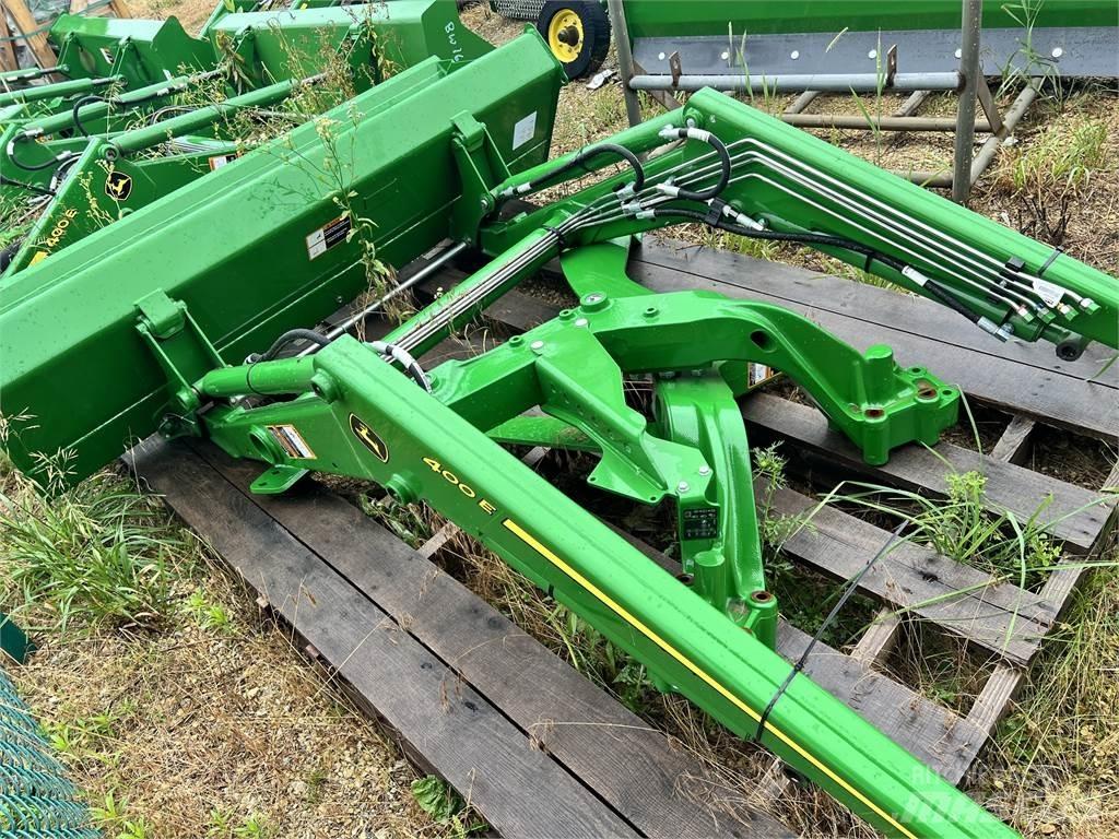 John Deere 400E Tractoare