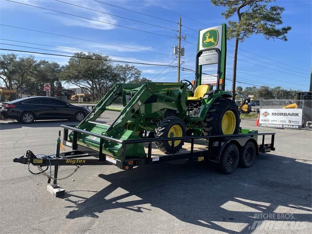 John Deere 4044M Tractoare