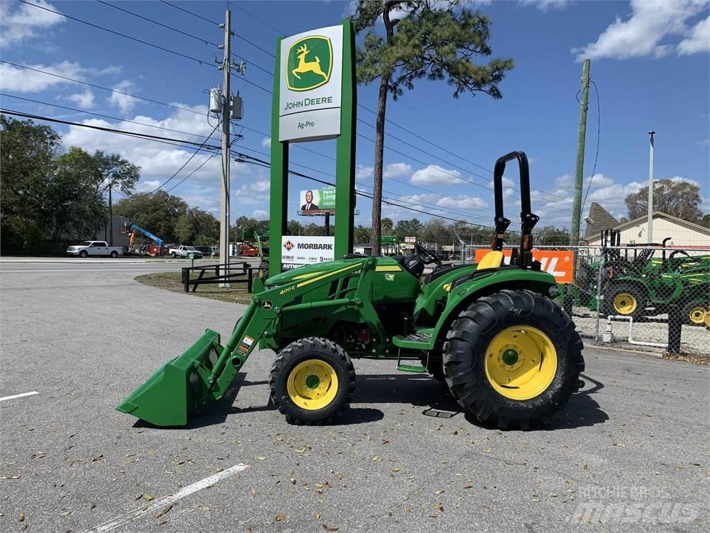 John Deere 4044M Tractoare
