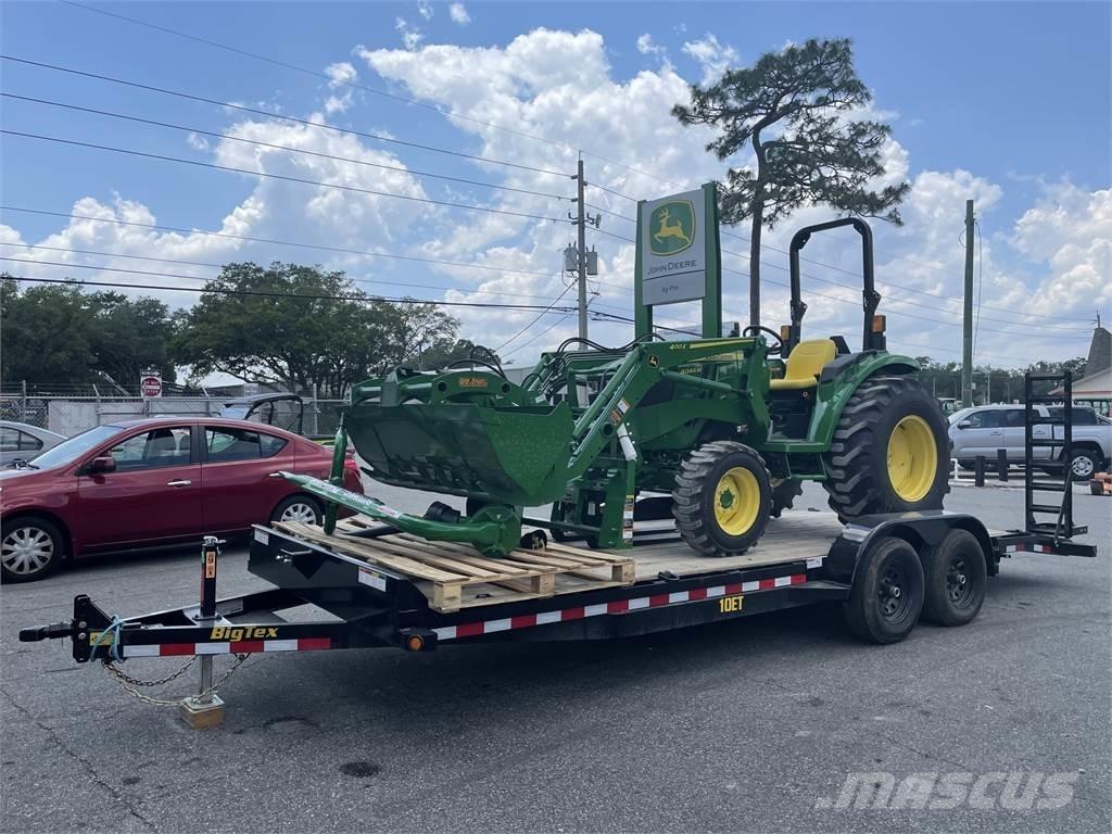 John Deere 4044M Tractoare