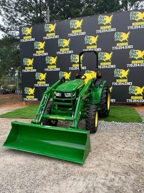 John Deere 4044R Tractoare