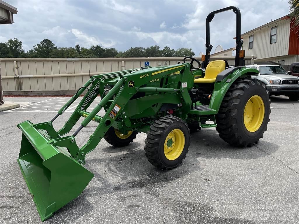 John Deere 4052M Tractoare