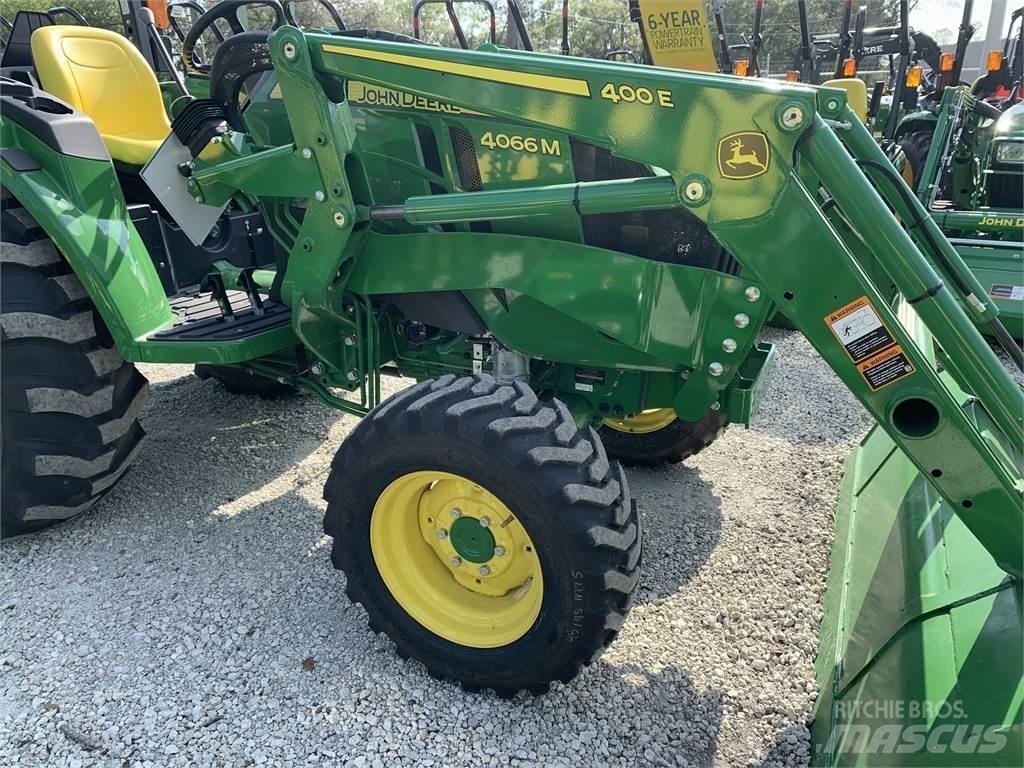 John Deere 4066M Tractoare