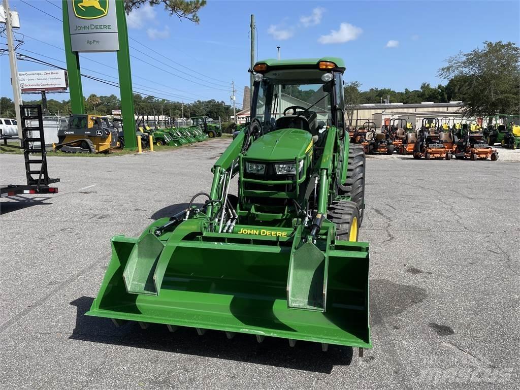 John Deere 4066R Tractoare