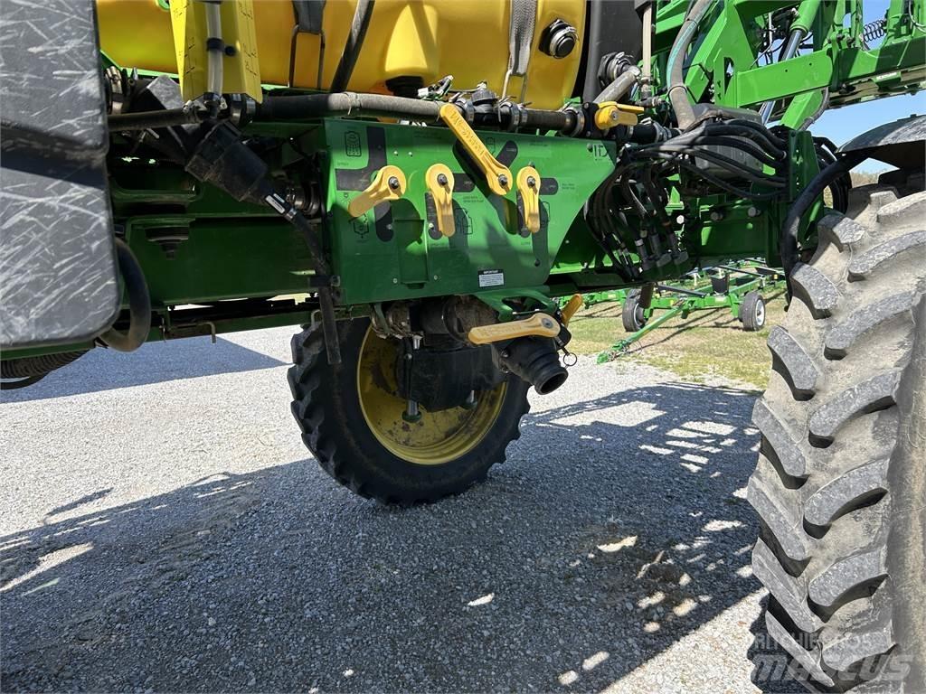 John Deere 408R Tractoare agricole sprayers