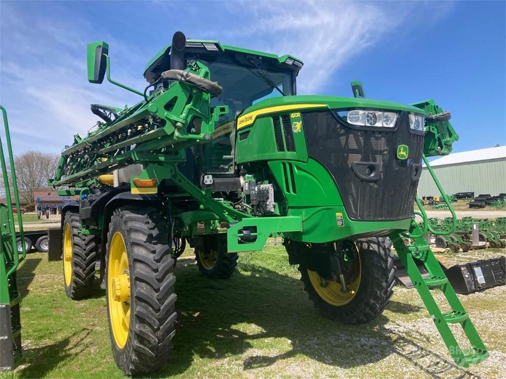 John Deere 410R Tractoare agricole sprayers