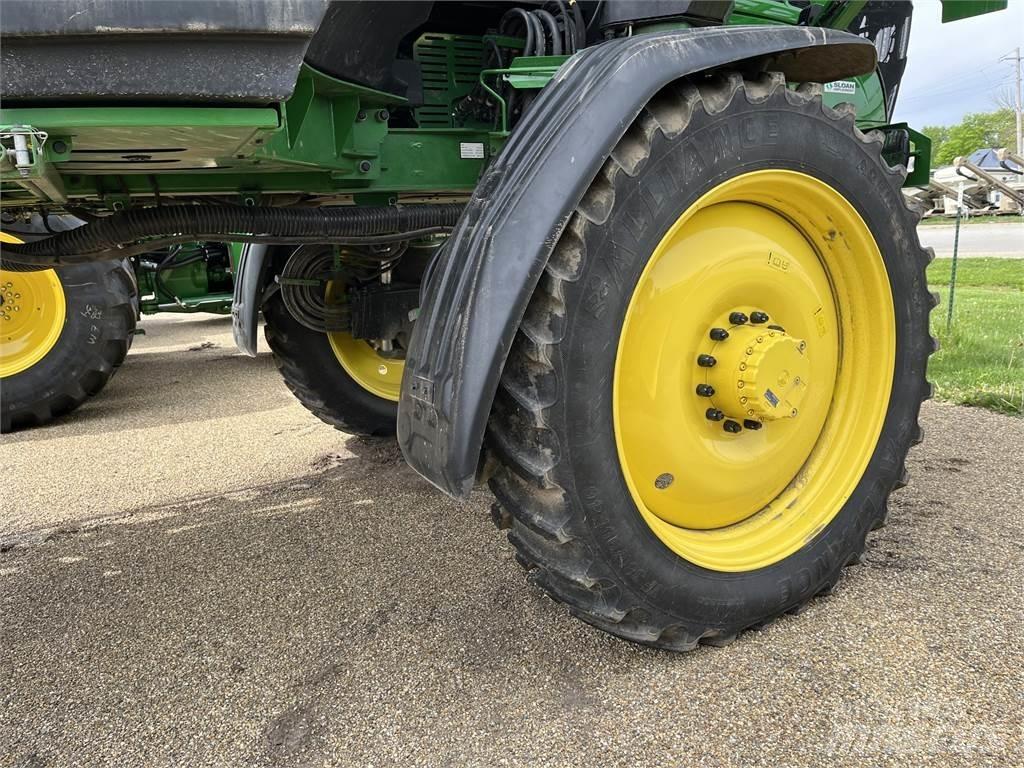 John Deere 412R Tractoare agricole sprayers