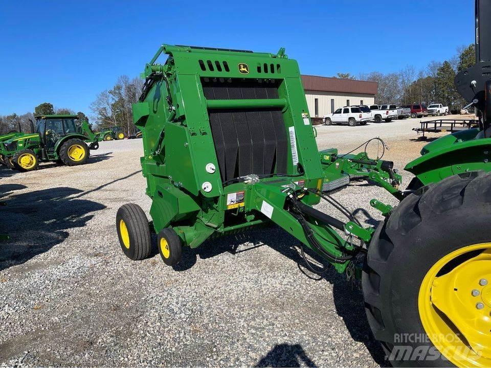 John Deere 450E Masina de balotat cilindric