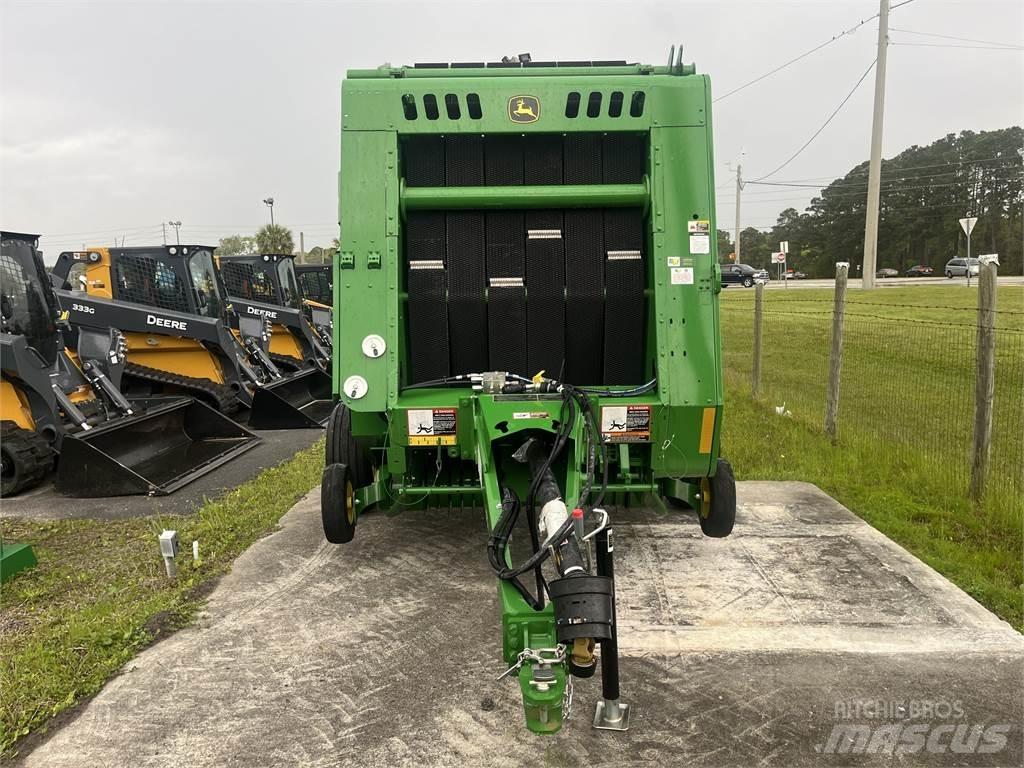 John Deere 450E Masina de balotat cilindric