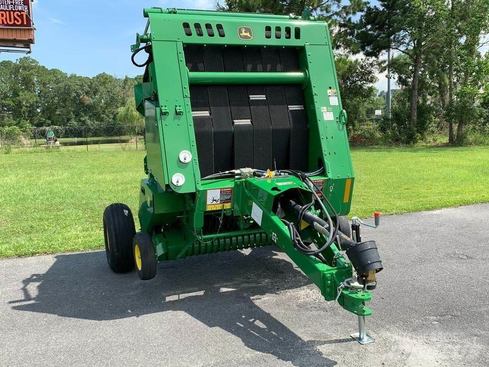 John Deere 450E Masina de balotat cilindric