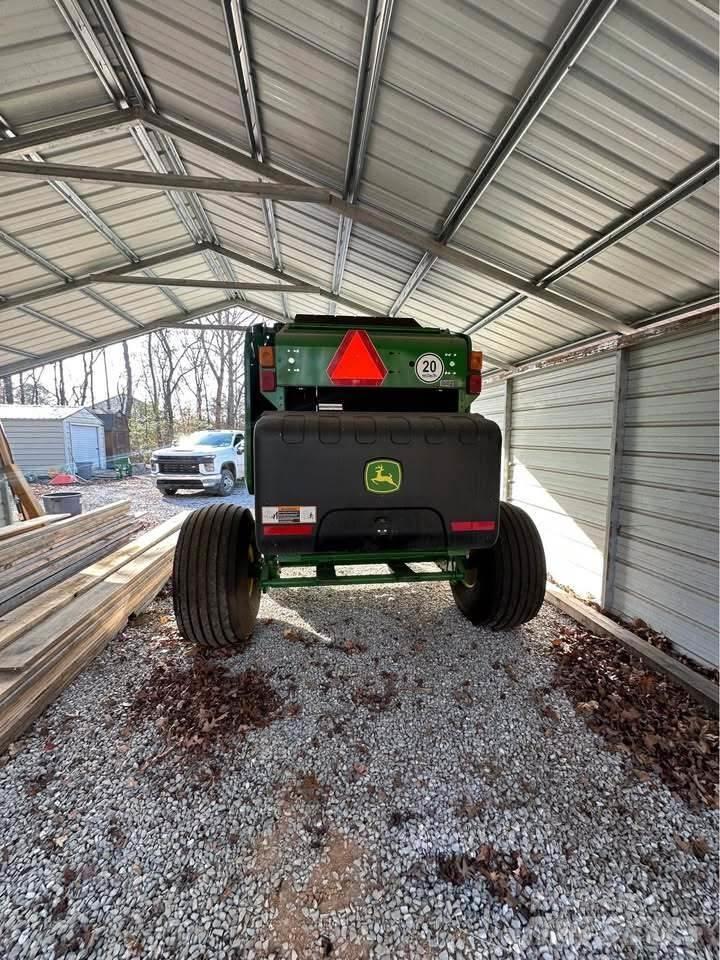 John Deere 450M Masina de balotat cilindric