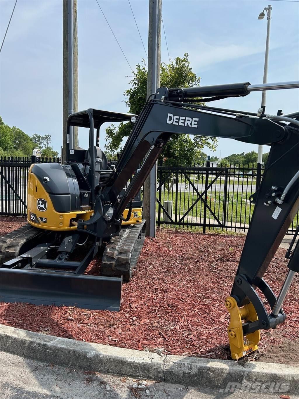 John Deere 50 P Mini excavatoare < 7t