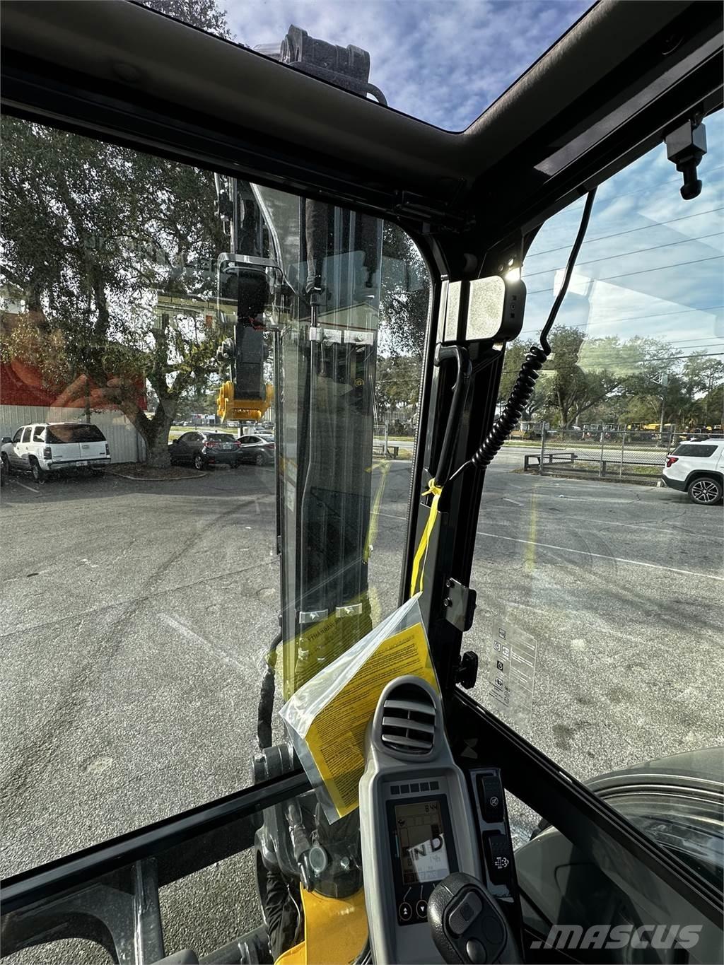 John Deere 50 P Mini excavatoare < 7t