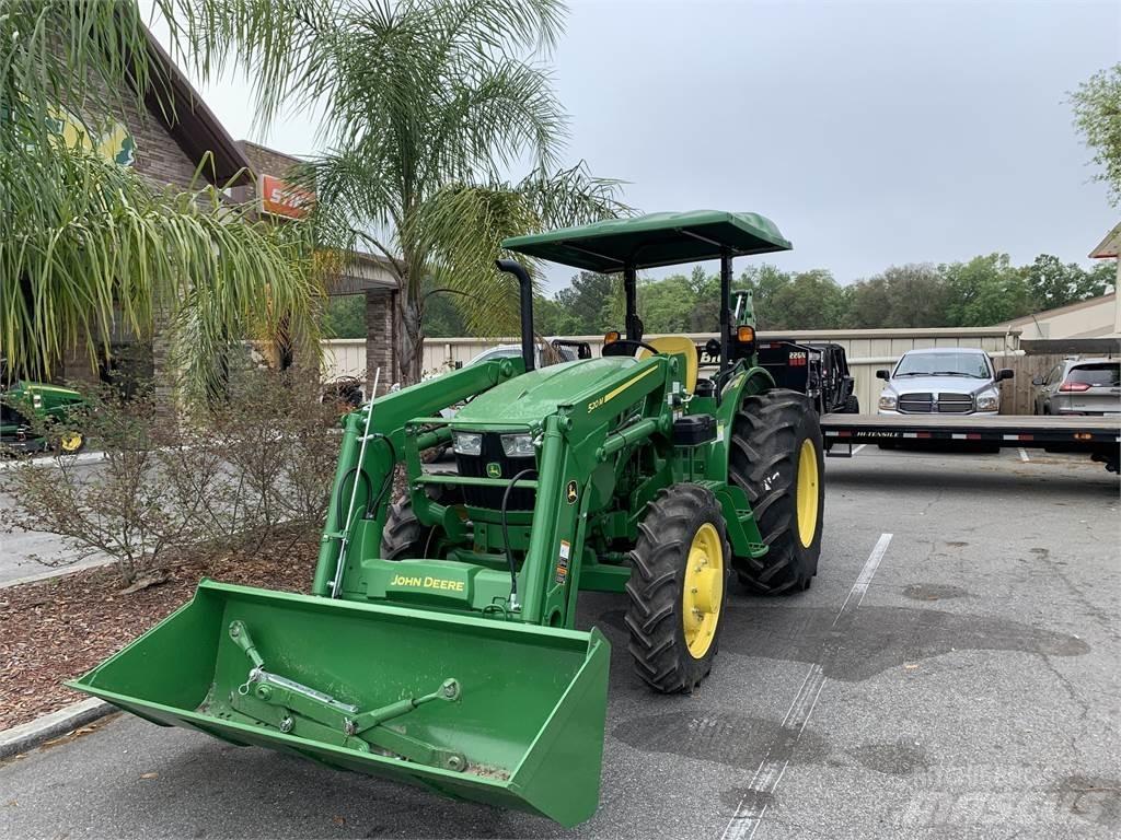 John Deere 5045E Tractoare