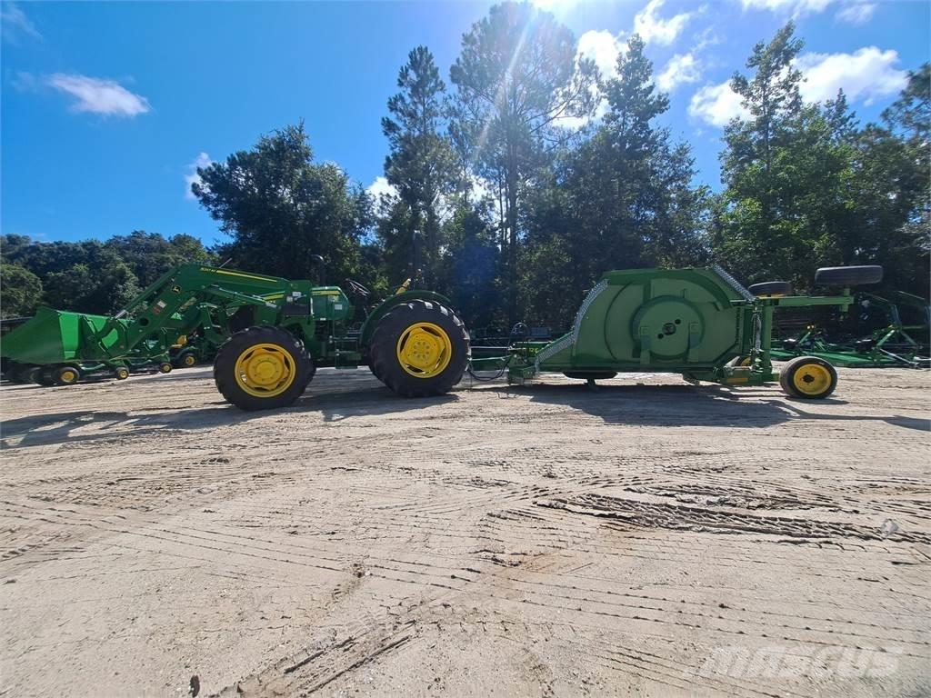 John Deere 5067E Tractoare