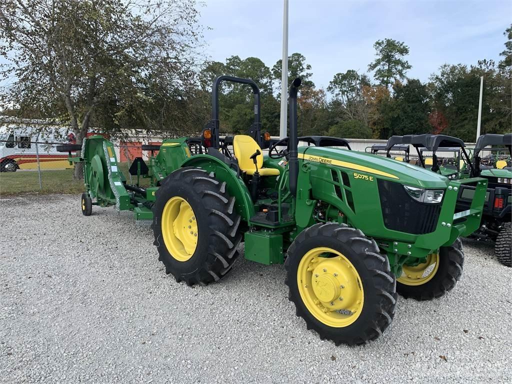 John Deere 5075E Tractoare