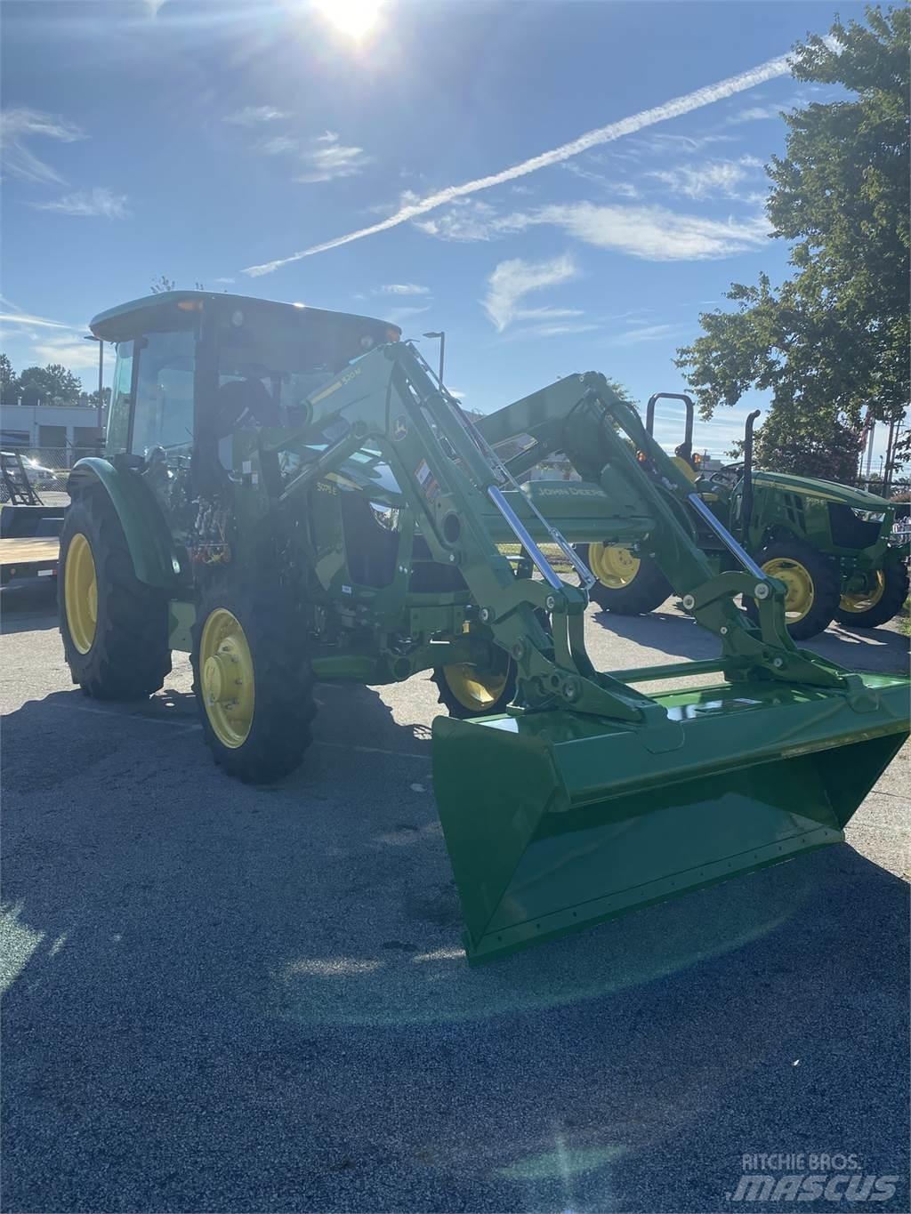 John Deere 5075E Tractoare