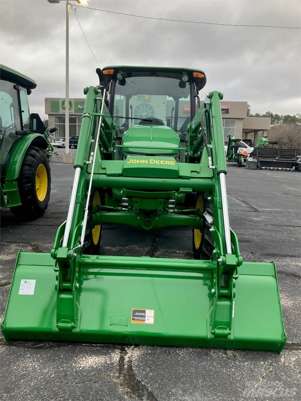 John Deere 5075E Tractoare