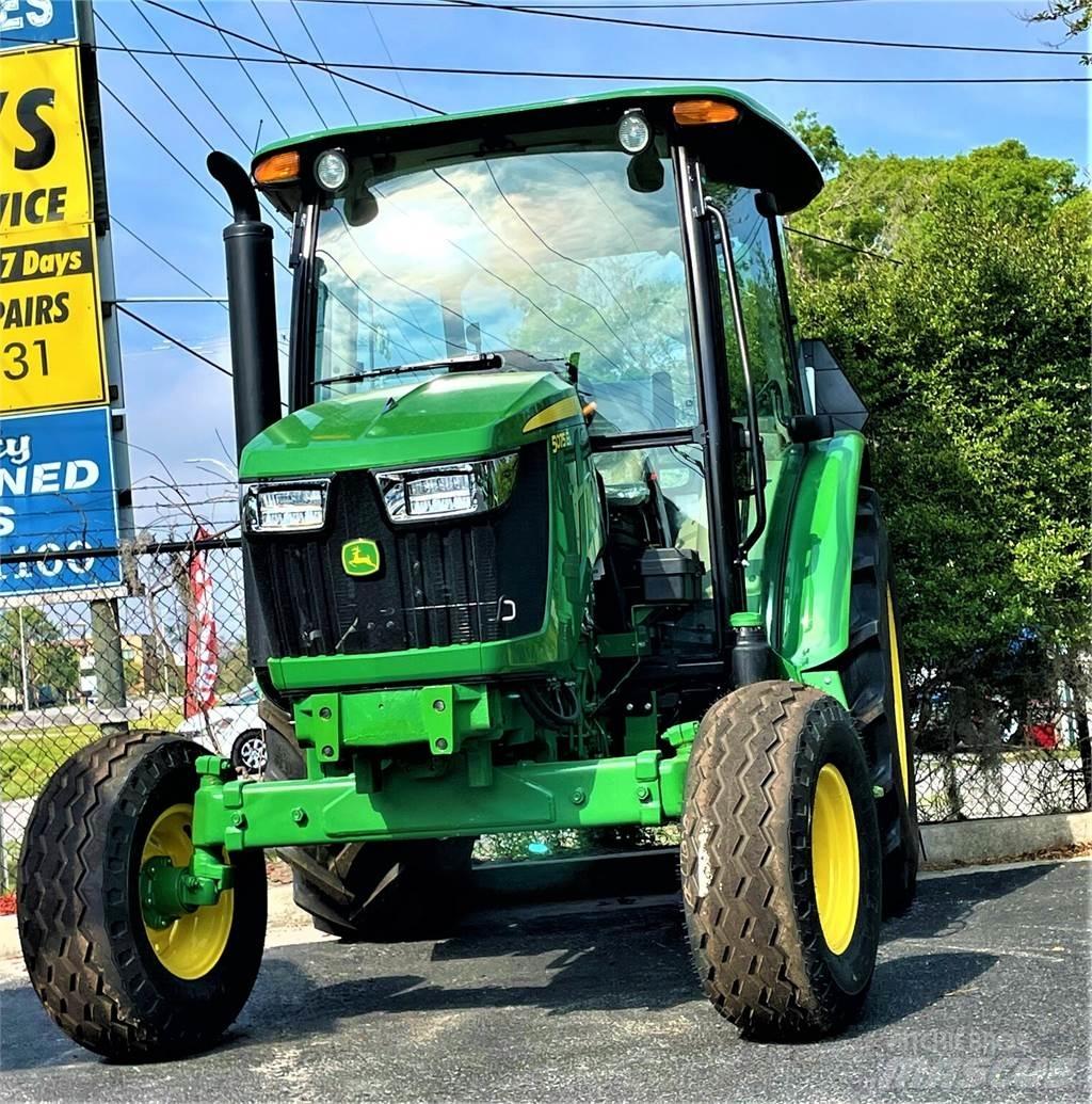 John Deere 5075E Tractoare